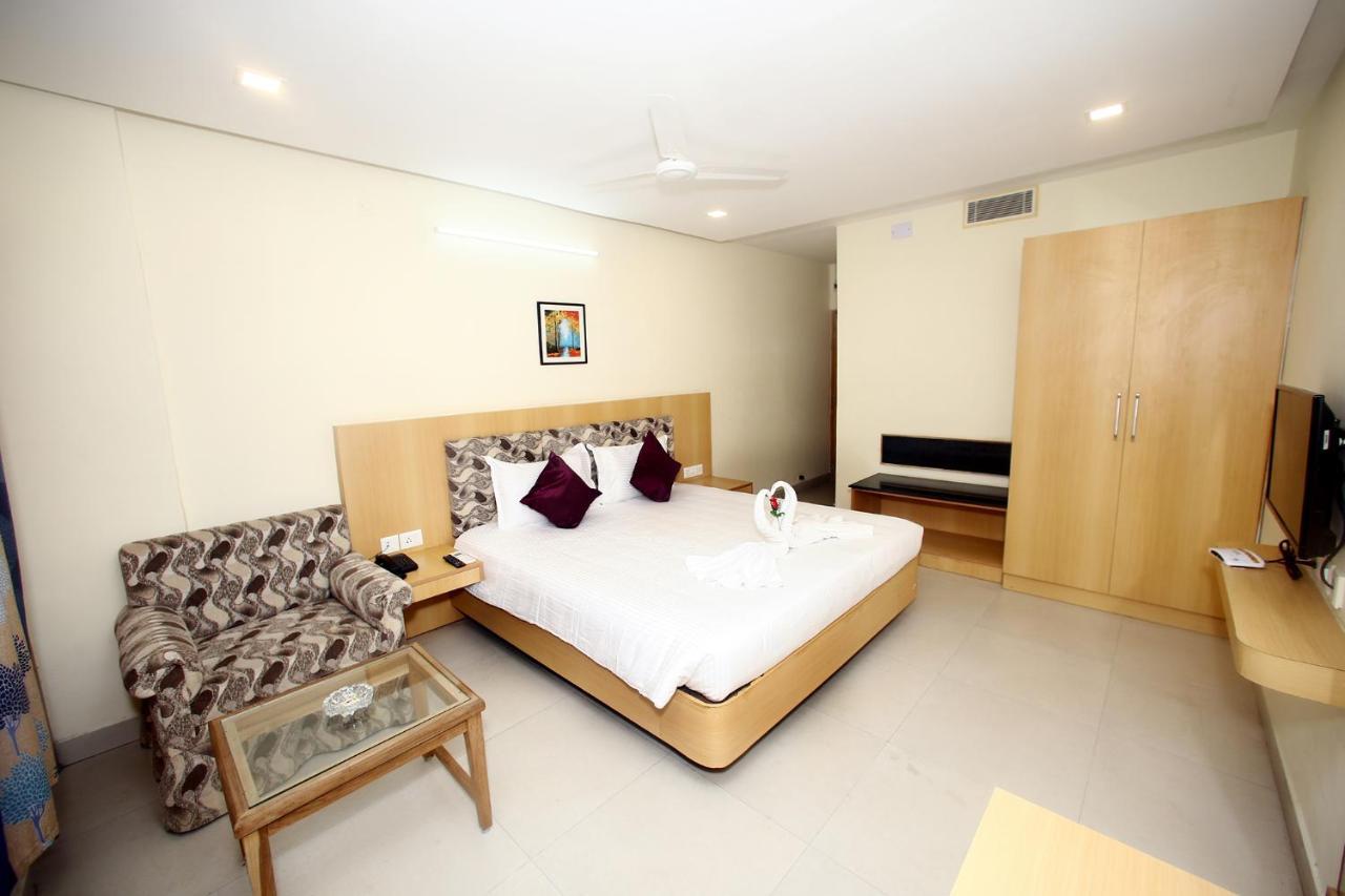 Kgl Grand Hotel Chennai Exterior foto